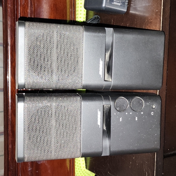 Bose Computers, Laptops & Parts Bose Mediamate Computer Speakers